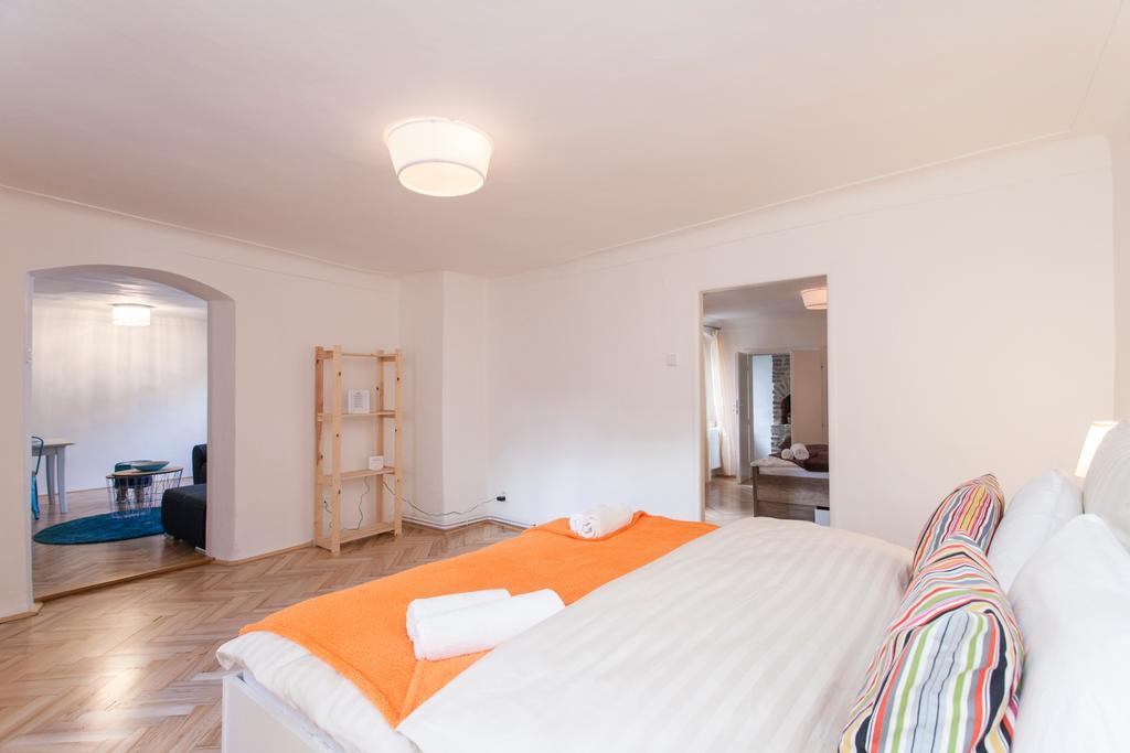 Royal View Apartments Prague Exterior photo