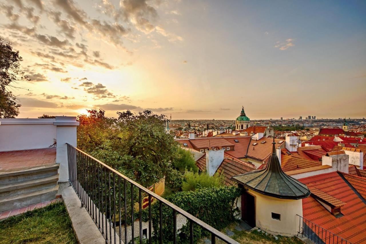 Royal View Apartments Prague Exterior photo