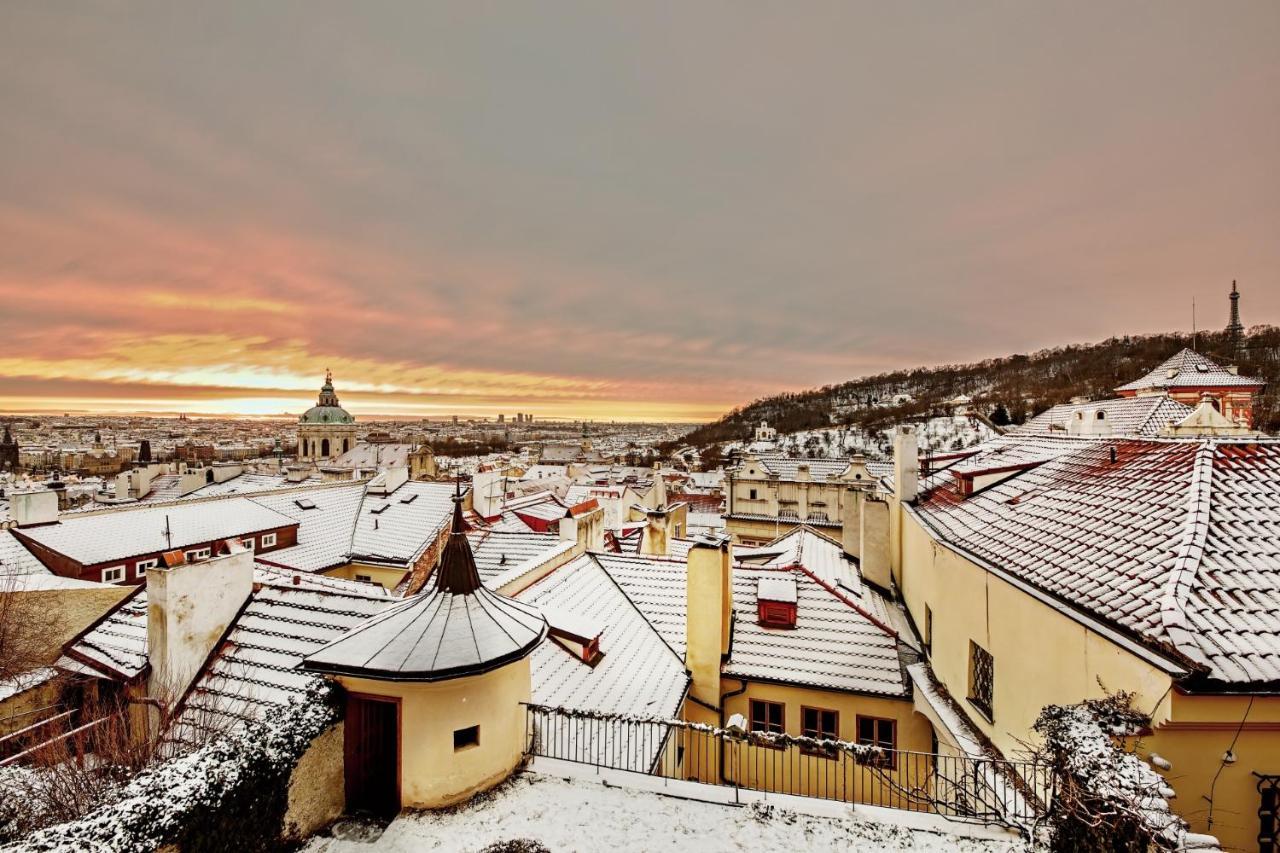 Royal View Apartments Prague Exterior photo