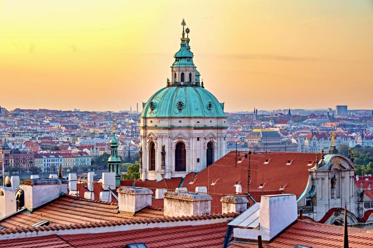 Royal View Apartments Prague Exterior photo
