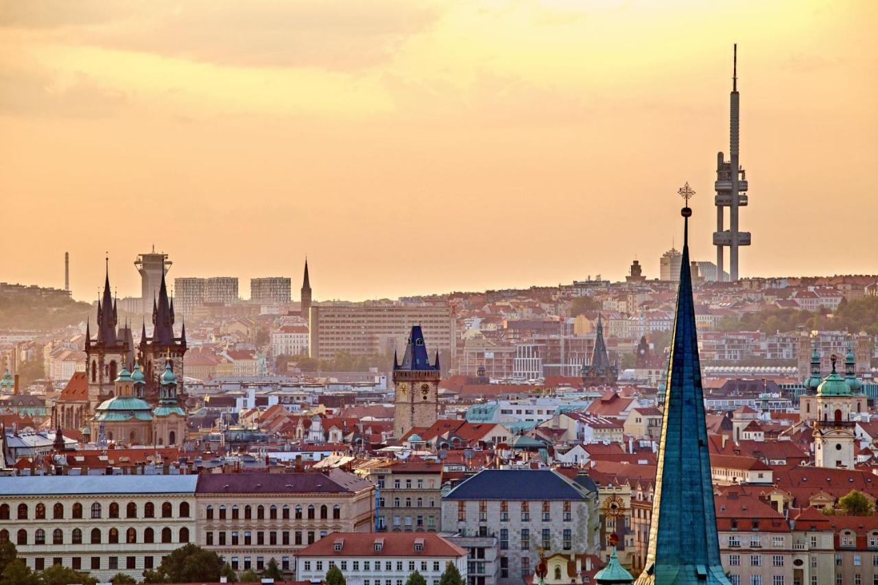 Royal View Apartments Prague Exterior photo