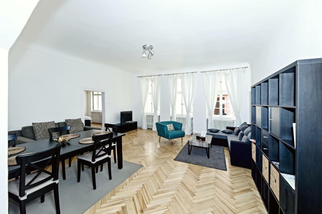 Royal View Apartments Prague Exterior photo